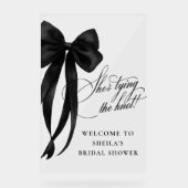 黒いリボンの彼女の結婚式の招待 黒いリボン シャワーパーティ アクリルサイン (正面)