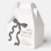 黒いリボン 結婚式前のお祝い ギフト フェイバーボックス (正面)