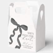 黒いリボン 結婚式前のお祝い ギフト フェイバーボックス (見開き)