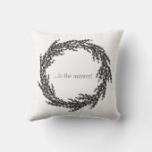 黒いリースの装飾用クッション クッション (裏面)