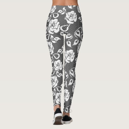 黒いレギンスのバラが付いている白いレース レギンス (裏面)