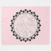 黒いレースのようピンクの大理石の周りにレースのロマンチックなフレーム フリースブランケット (正面(横))