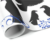 黒いワタリガラスのカラスの神話の鳥のバイキングのぺてん師の異教徒 ラッピングペーパー (ロールコーナー)