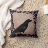 黒いワタリガラスの組み立てられるゴシック様式カラスの黒のとげつる植物 クッション (ブランケット)