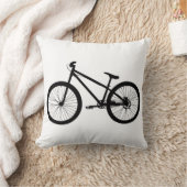 黒いヴィンテージのマウンテンバイクの枕 クッション (ブランケット)