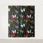 黒い上に野花と蝶 タペストリー (正面)