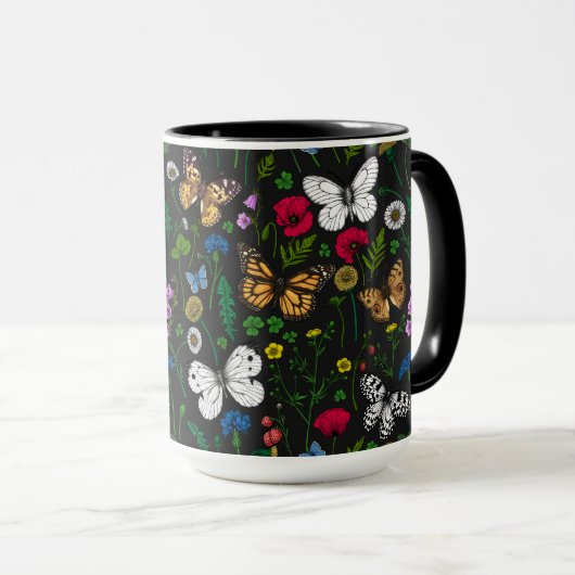 黒い上に野花と蝶 マグカップ (正面右)