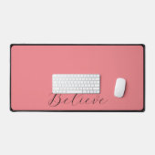 黒い信じコーラルピンク色の背景 デスクマット (キーボード&マウス)