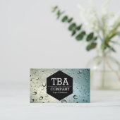 黒い六角形 – 雨が窓に付いている 名刺 (スタンド正面)