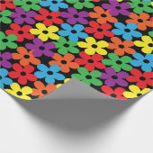 黒い包装紙のカラフルな花 ラッピングペーパー (角)