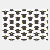 黒い卒業キャップと白い背景ギフト ラッピングペーパーシート (正面2)