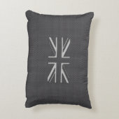黒い及び灰色カーボン繊維のイギリスの旗の英国国旗 アクセントクッション (裏面(縦))