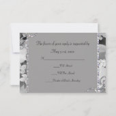 黒い及び白いバラ及びダイヤモンドの渦巻の結婚 出欠カード (裏面)
