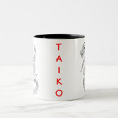 黒い及び白のTaikoのドラゴン ツートーンマグカップ (中央)