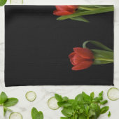 黒い台所タオルのスタイリッシュで鮮やかで赤いチューリップ キッチンタオル (折り畳み)