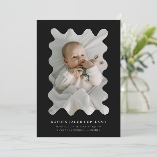 黒い四角いフレームの誕生発表写真 案内状 (スタンド正面)