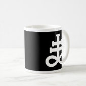黒い土硫黄の記号のマグの倍の白 コーヒーマグカップ (正面右)