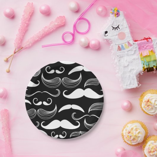 黒い壁のデカールのおもしろいで白い髭のデザイン ペーパープレート (パーティー)