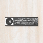 黒い大理石あなたのロゴオフィスのドアのシンボルや象徴の署名 サインプレート (正面)