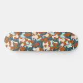 黒い女の子と白い女の子とのシームレスなパターン スケートボード (横)