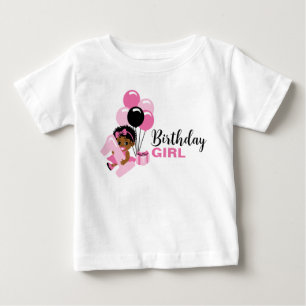 黒い女の子の1歳の誕生日Tシャツ(風船付き) ベビーTシャツ