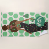 黒い女の子（緑と白） ビーチタオル (正面)