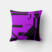 黒い姿、紫の背景のジオメトリデザイン クッション (裏面)