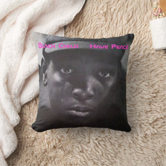 黒い子供 クッション (ブランケット)