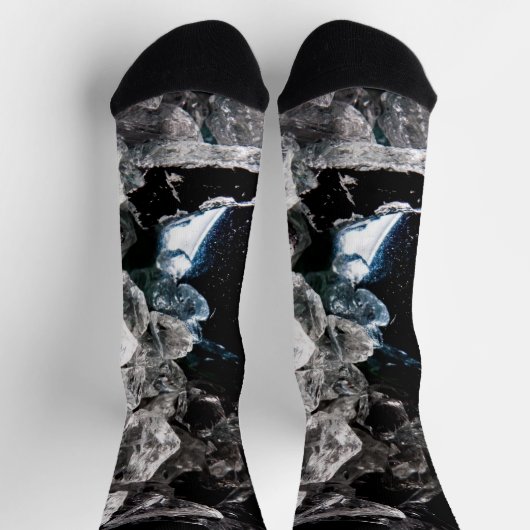 黒い宇宙空間の白い結晶の抽象芸術 ソックス (上部)