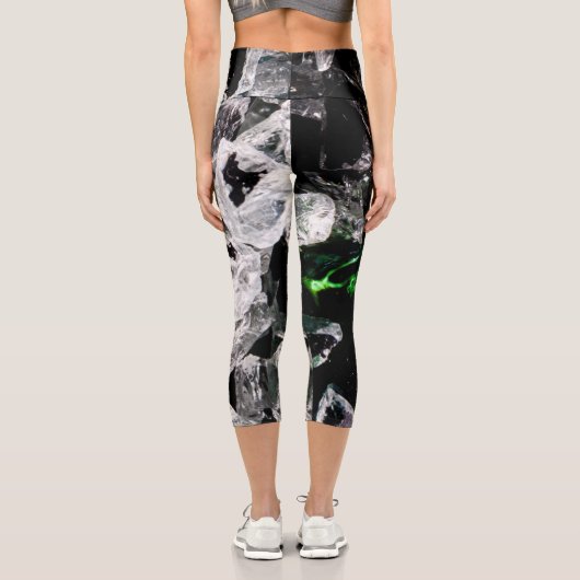 黒い宇宙空間の白い結晶 カプリレギンス (裏面)