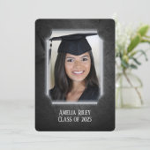 黒い岩の背景と写真フレーム 招待状 (スタンド正面)