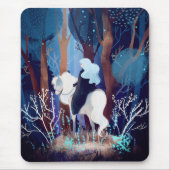 黒い岬にいる妖精の女性 マウスパッド (正面)