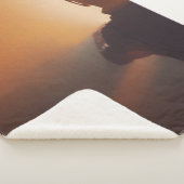 黒い帽子を被った黒いジャケットを着た男 シェルパブランケット (3/4)