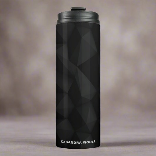 黒い幾何学的なテクスチクラシックャのモノグラム名 タンブラー