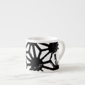 黒い幾何学的パターン エスプレッソカップ (正面右)