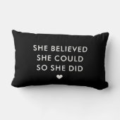 黒い彼女信じは彼の女の子のように言った ランバークッション (裏面)