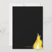 黒い招待状の篝火のパーティーのキャンプファイヤーの炎 招待状 (裏面)