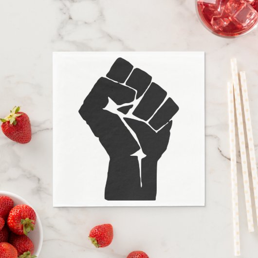 黒い拳を上げ – 抵抗の抗議 スタンダードランチョンナプキン (インサイチュ)