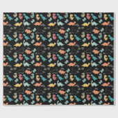 黒い数々の背景に色の恐竜 ラッピングペーパー (フラット)