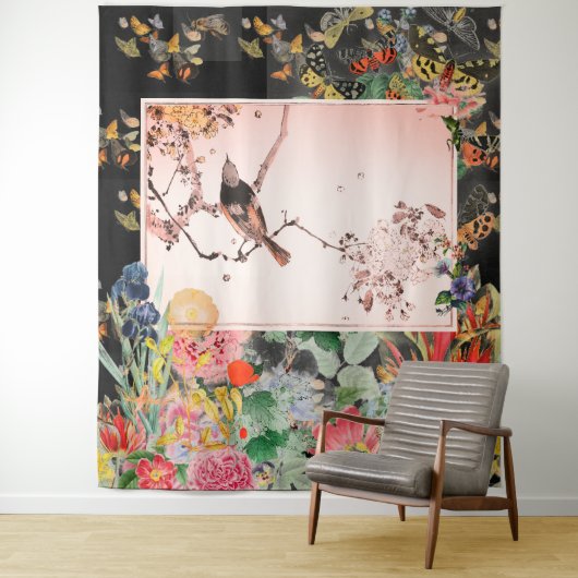 黒い日本のタペストリーに花をつける鳥 タペストリー (インサイチュ)