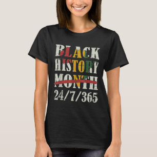 黒い歴史の月247365アフリカの地図のフラグ Tシャツ