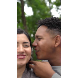 黒い歴史は人間の歴史である：祝の黒 スウェットシャツ