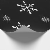 黒い水彩画および白い雪片|のクリスマス ラッピングペーパー (角)