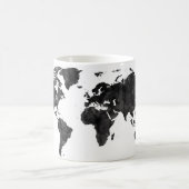 黒い水彩画の世界地図の旅行者のギフト旅行 コーヒーマグカップ (中央)
