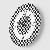 黒い水玉模様のホワイトナンバークロック ラージ壁時計 (傾斜)