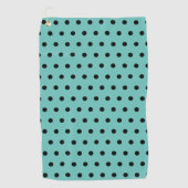 黒い水玉模様を持つ軽いティール（緑がかった色） ゴルフタオル (正面)