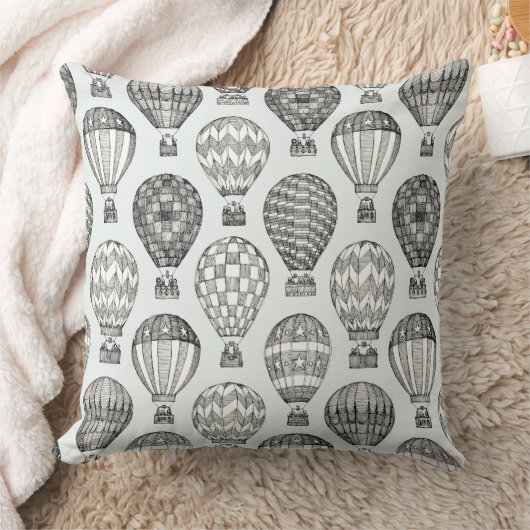 黒い熱気球 クッション (ブランケット)