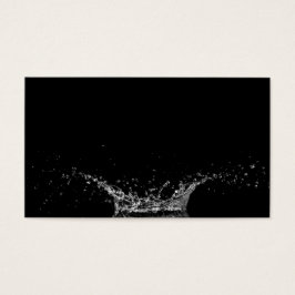 黒い独身の背景に水しぶきが出る