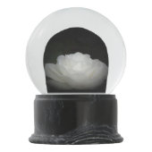 黒い白いバラ スノーグローブ (裏面)