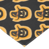 黒い白熱［赤熱］光を放つテーブルクロスのカボチャの魔女 テーブルクロス (アングル)